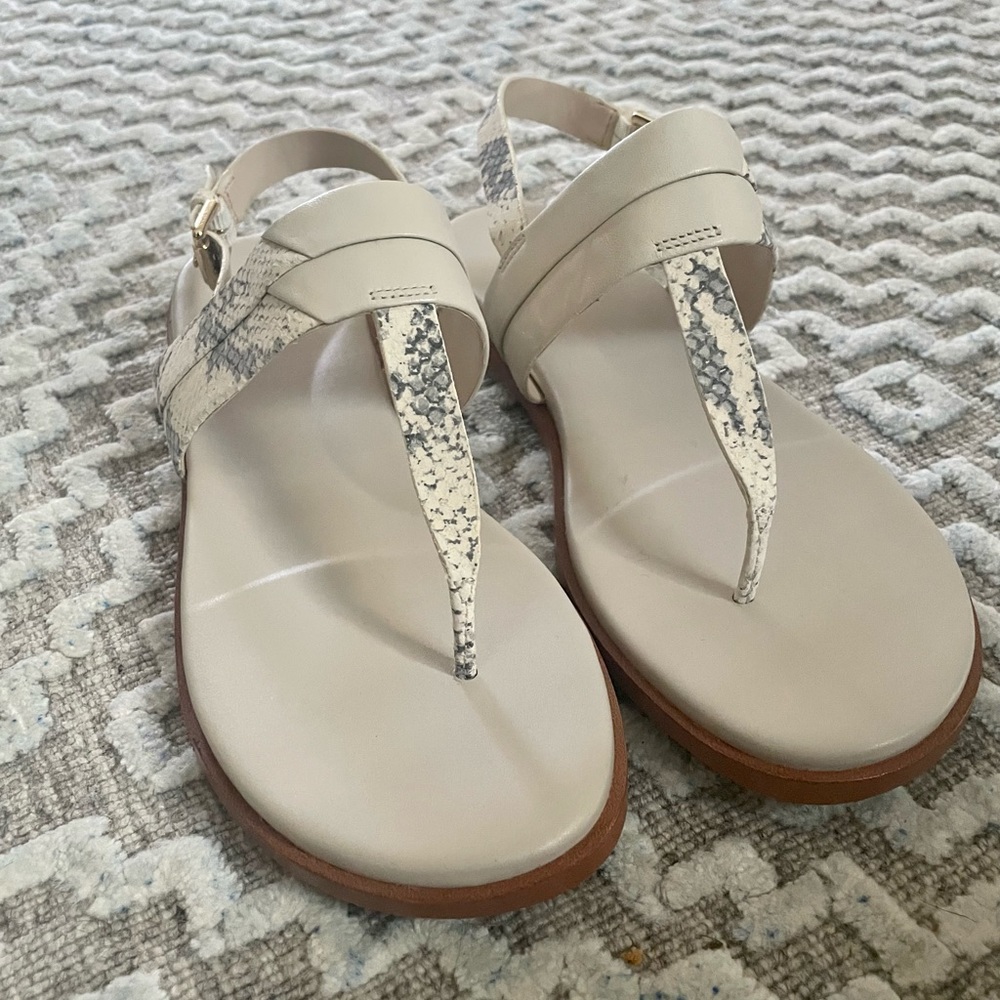 8.5 new Cole Haan sandals